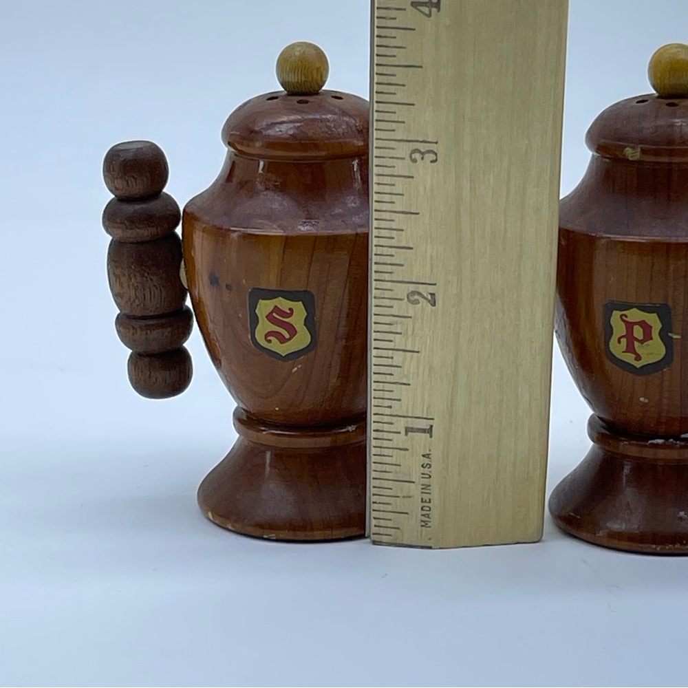 Vintage Salt and Pepper Shakers Wooden Teapot Grannycore Kitchen Souvenir Brown - Picture 8 of 9
